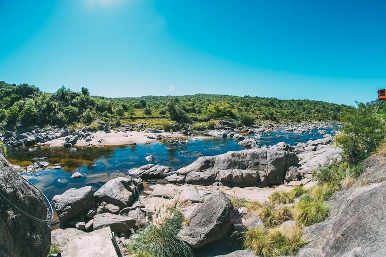 Paisaje del Río Quillinzo en Córdoba