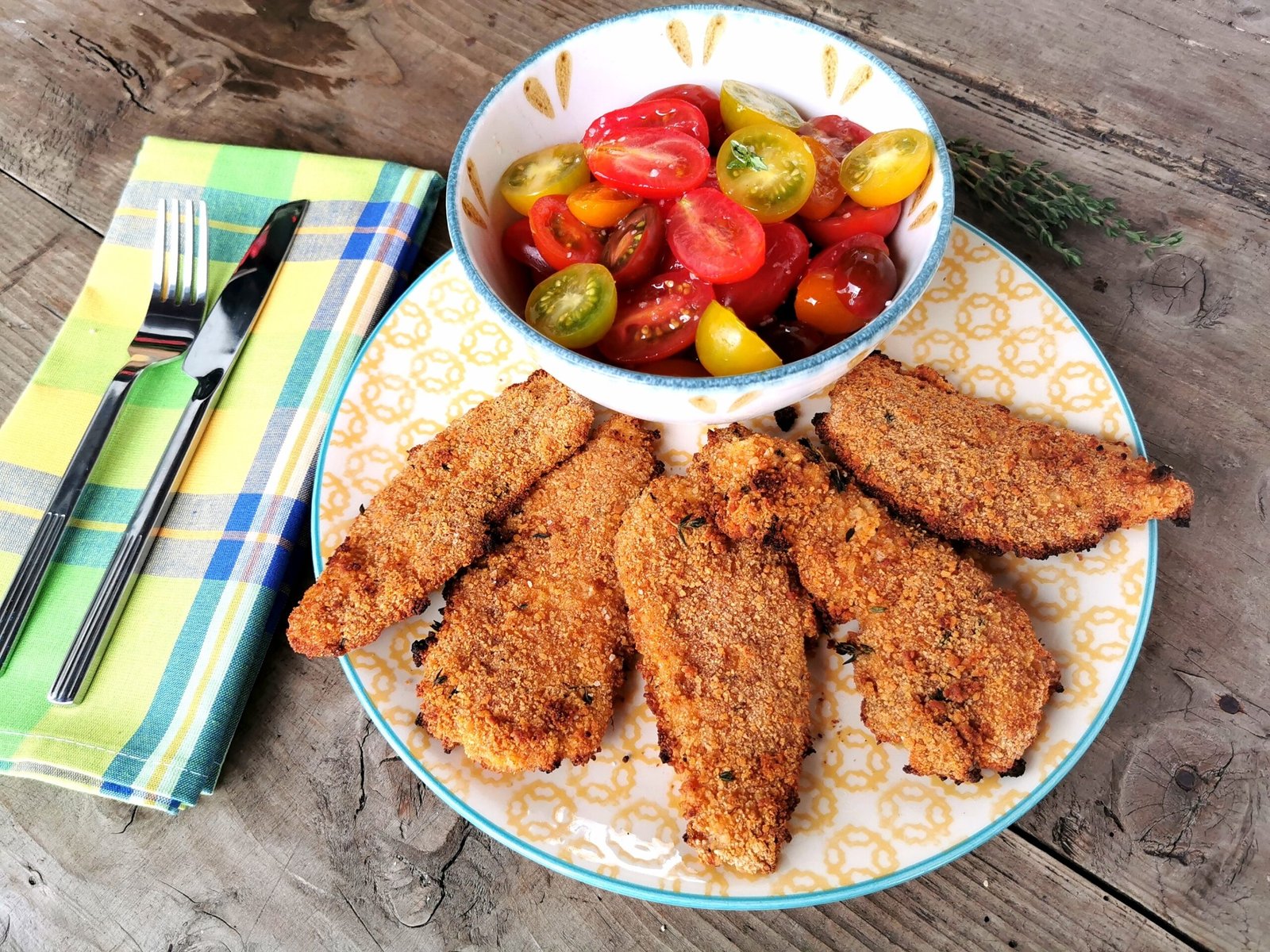 Milanesa de pollo al horno crujiente