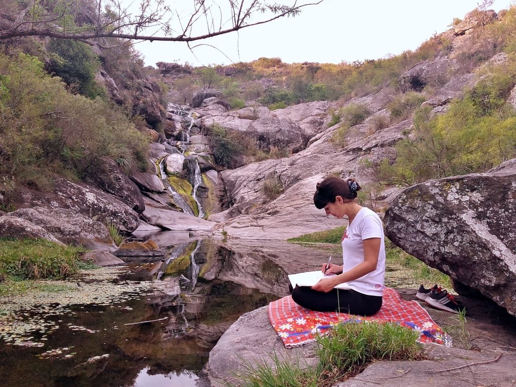 Turistas disfrutando de los atractivos cordobeses