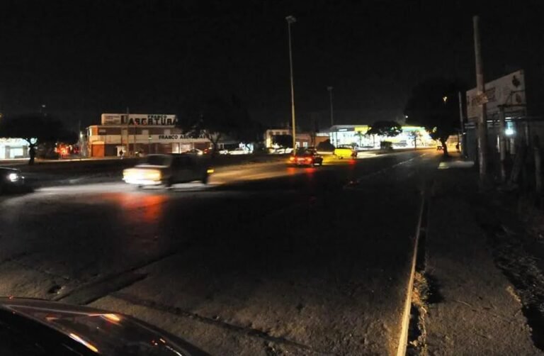 Cómo hacer un reclamo por alumbrado público en Córdoba