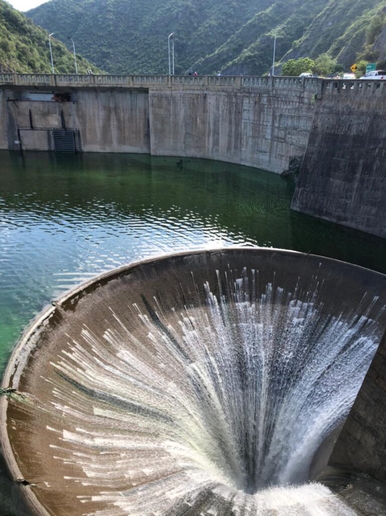 Cómo está el nivel del Dique San Roque hoy en Córdoba, Argentina