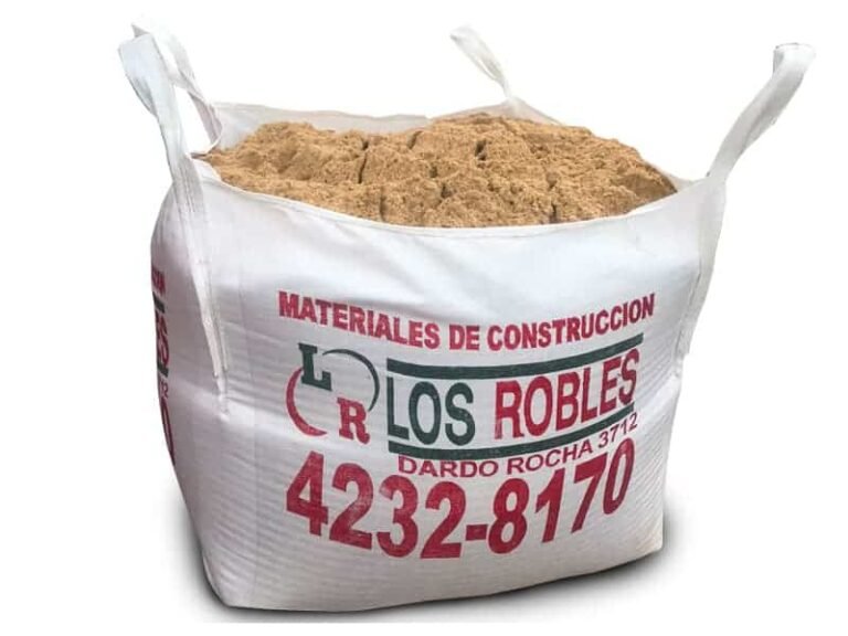 Cuánto peso trae un bolson de arena y cuántos litros son