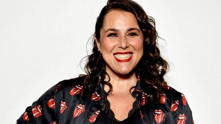 Qué temáticas aborda Malena Guinzburg en su stand up