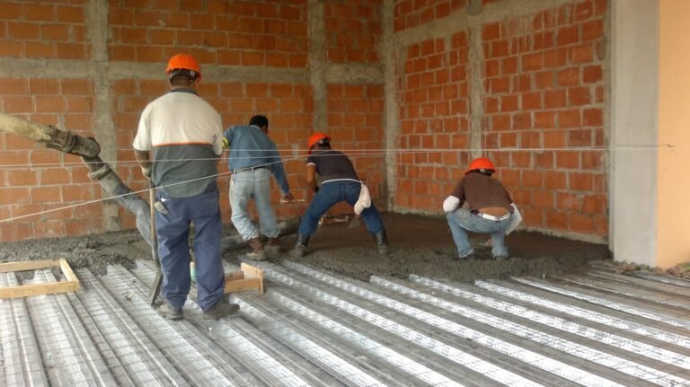 Cuánto gana un oficial albañil según UOCRA