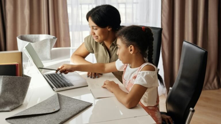 Necesitan los menores un permiso para viajar sin sus padres