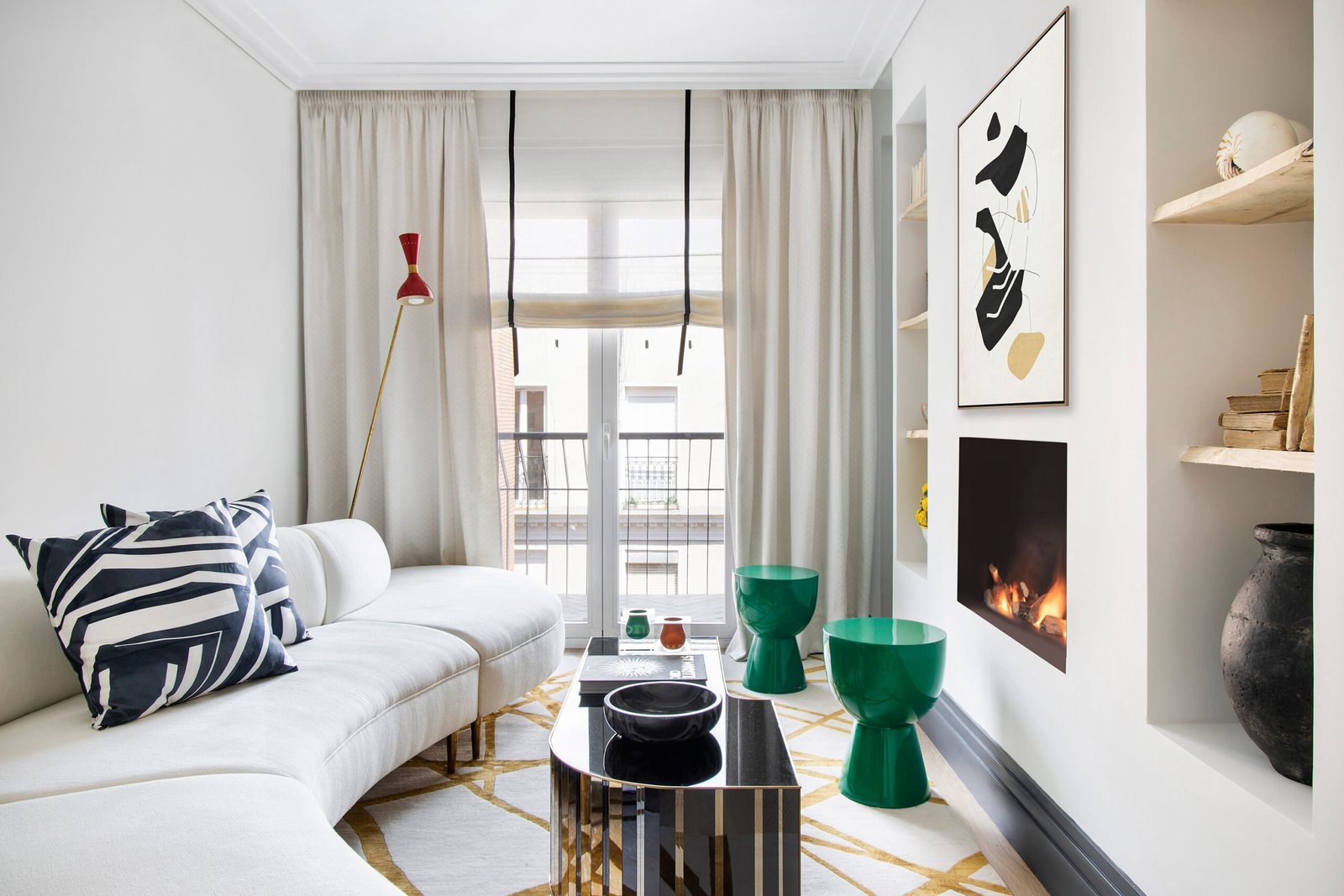 salon pequeno scaled