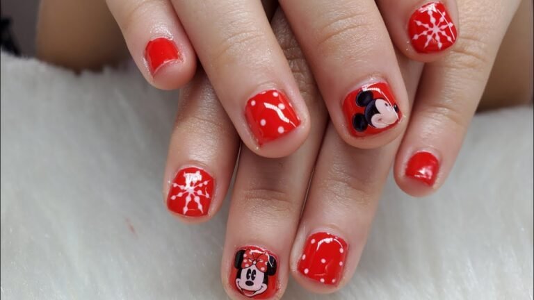 Qué consideraciones debo tener para hacer uñas semipermanentes a niñas