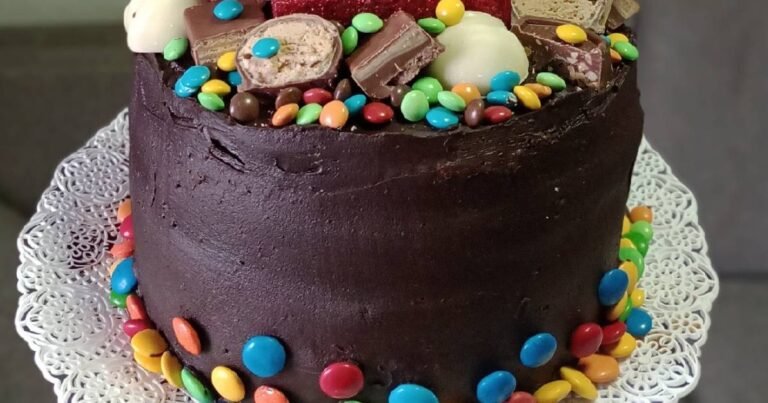 Cómo Decorar una Torta de Cumpleaños Fácil y Rápido en Casa