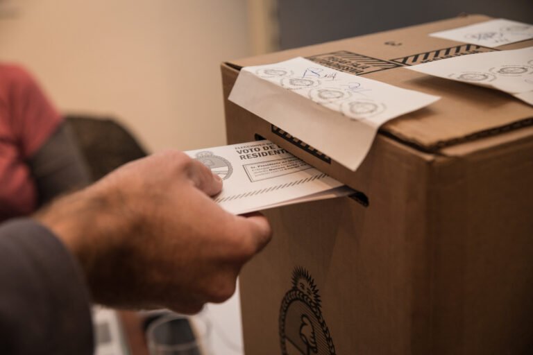 Es posible recibir una multa por no votar en Argentina y cómo se aplica